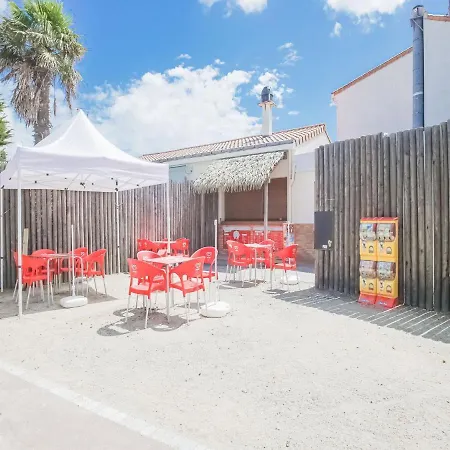 Σαλέ Mobile In Jean Near Sea