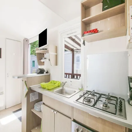 Chalet Mobile In Jean Near Sea Saint-Jean-de-Monts