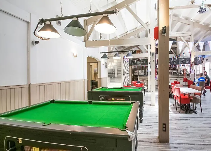 Mobile In Jean Near Sea Saint-Jean-de-Monts