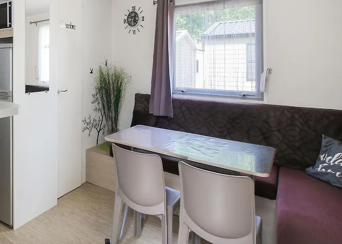 Mobile In Jean Near Sea Saint-Jean-de-Monts